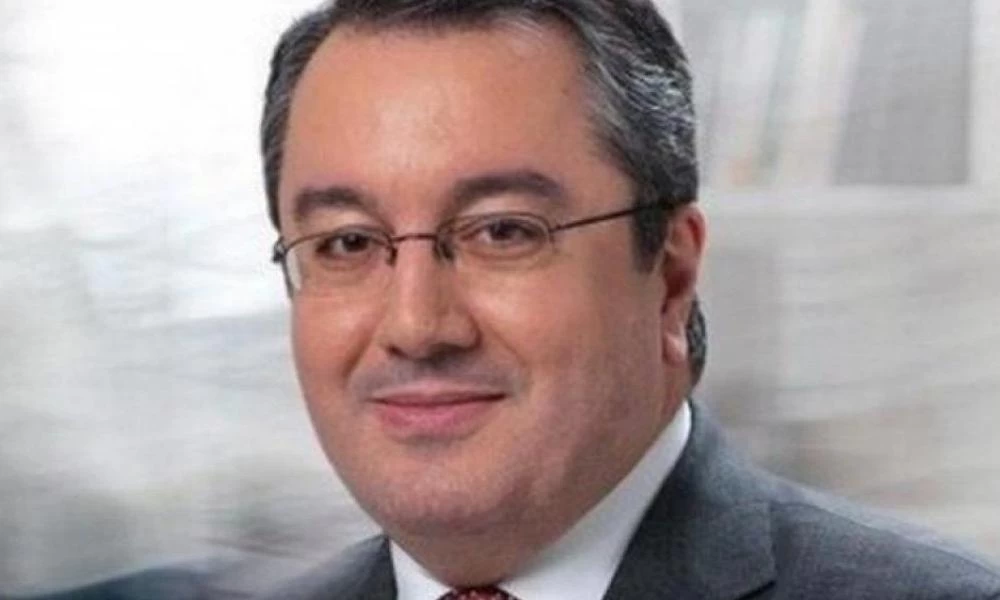 Κορονοϊός: Πότε θα επιστρέψουμε στην κανονικότατα - Τι λέει ο Μόσιαλος